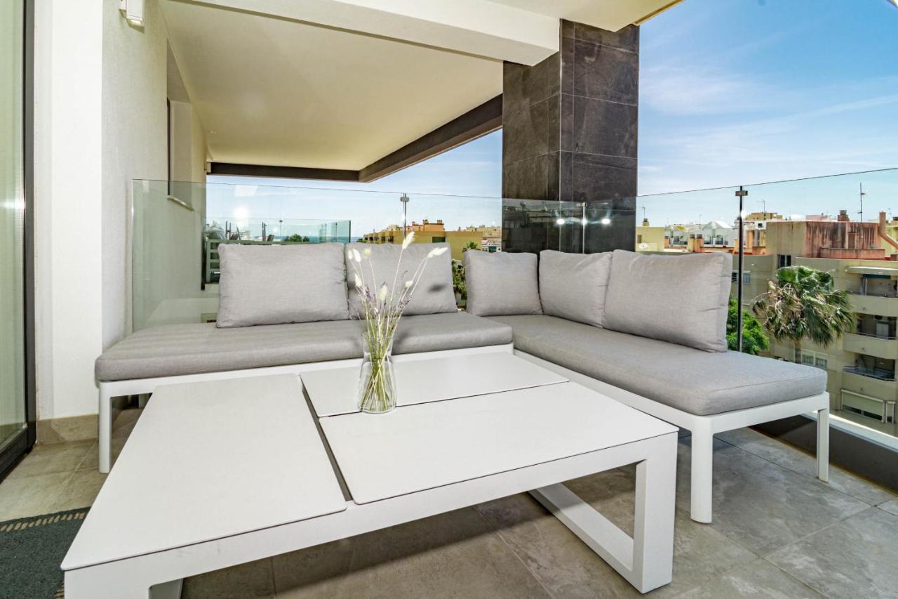 Inf45P- Modern 3 Bed City Apartment Next To Beach Estepona Buitenkant foto